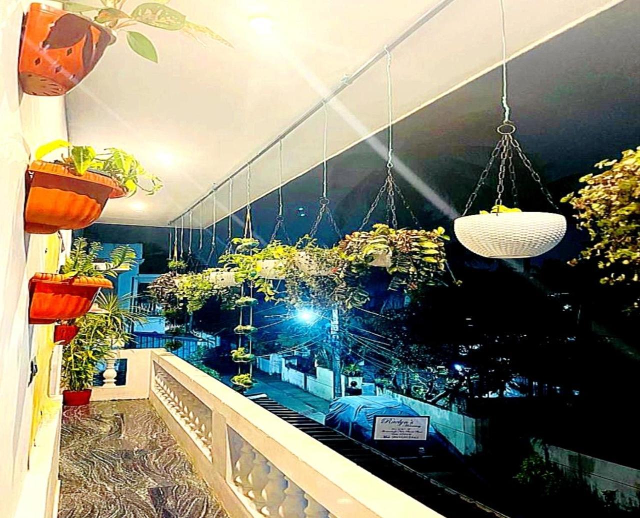 Raelyn'S Homestay Kochi Exterior photo