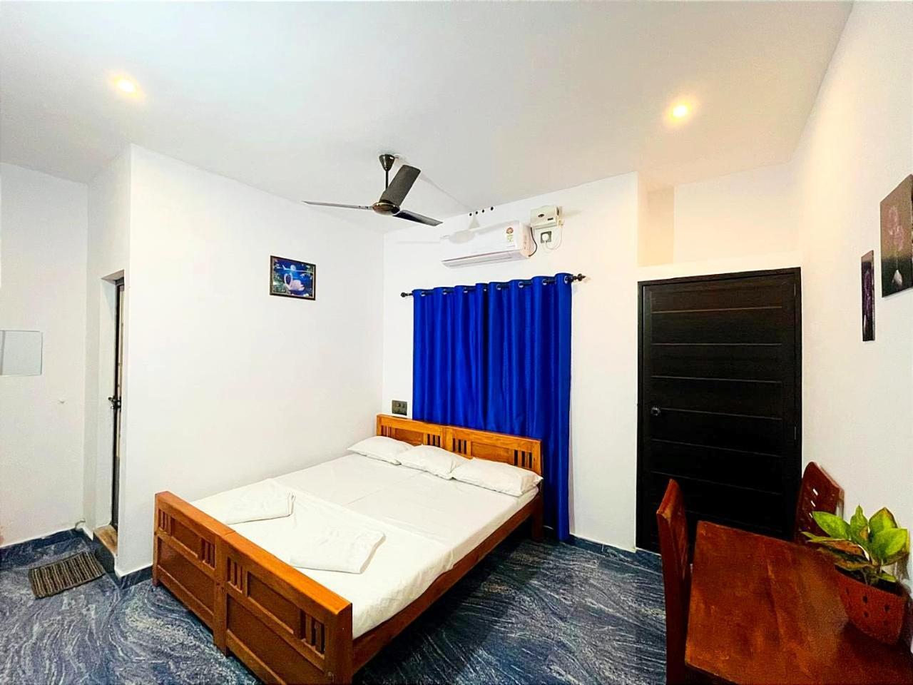 Raelyn'S Homestay Kochi Exterior photo
